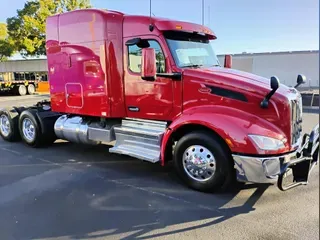 2022 Peterbilt 579