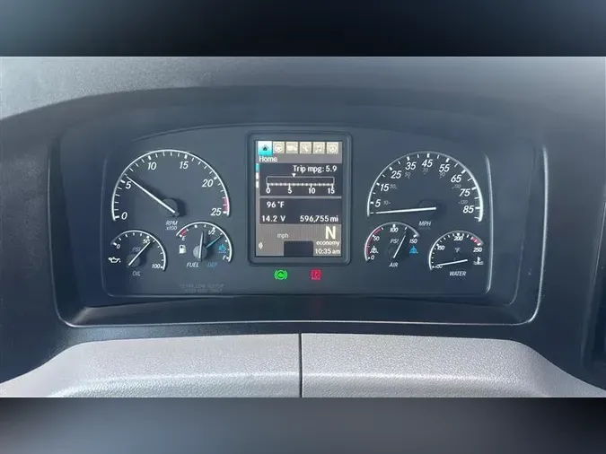 2021 FREIGHTLINER CA126