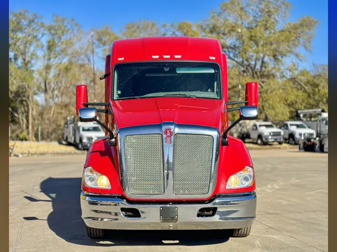 2019 KENWORTH T680