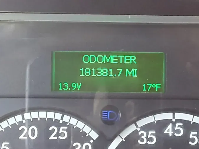 2019 FREIGHTLINER/MERCEDES M2 106