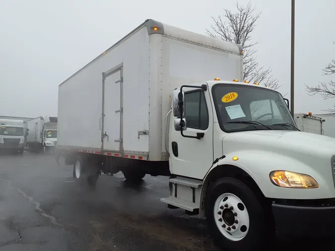 2018 FREIGHTLINER/MERCEDES M2 106