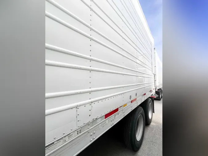 2017 UTILITY VS2RA9bf1c4e216afd841e95cbf3e427b67b8