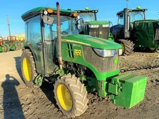 2018 John Deere 5100GN