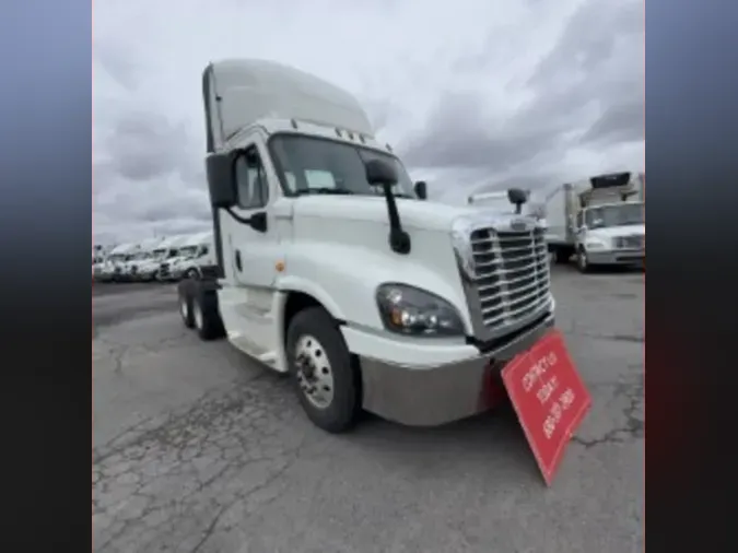 2019 FREIGHTLINER/MERCEDES CASCADIA 1259bf7f74af21541c1e54452df9d6ed0f7