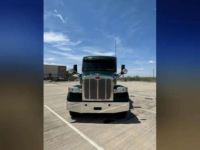 2021 Peterbilt 567