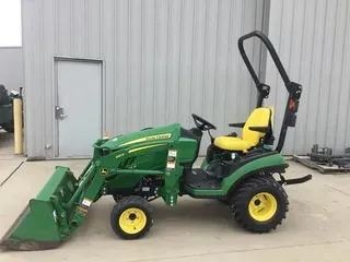 2018 John Deere 1025R
