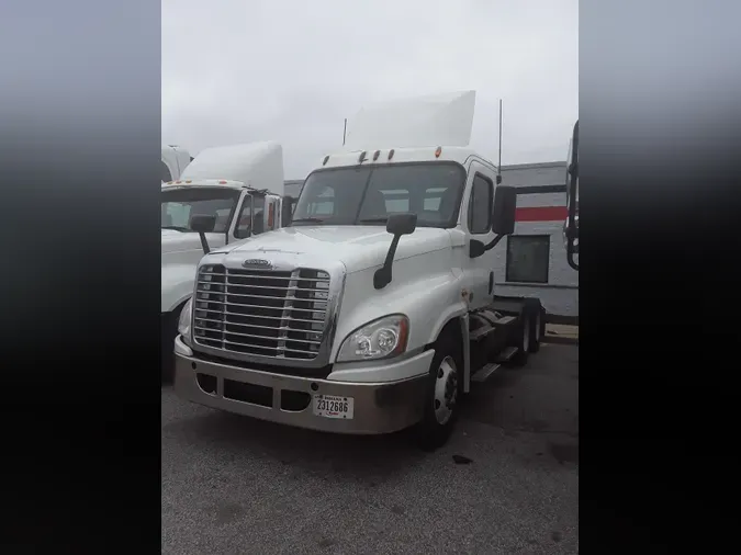 2015 FREIGHTLINER/MERCEDES CASCADIA 1259bfb08a37e354d4c1bd4d8d7a8ad990b