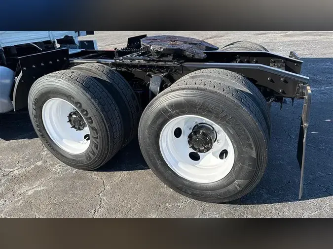 2023 FREIGHTLINER CA1269bfbef6dedff66e374d78d0d1e3d9a0e