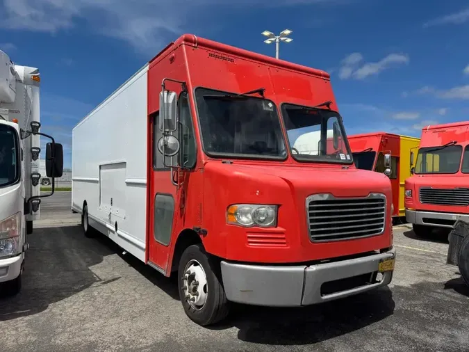 2017 FRTLR CUSTOM CHASSIS CORP MT-55 WALK-IN9bfeab25c31f95a52939e2ebef34c62e