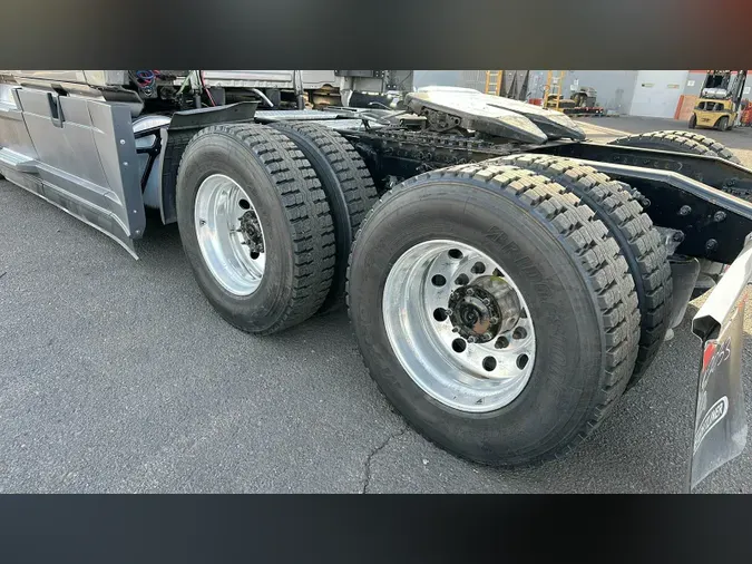 2024 Freightliner Cascadia 1269c046a5c8e634b695eae6224b9ccb8ad