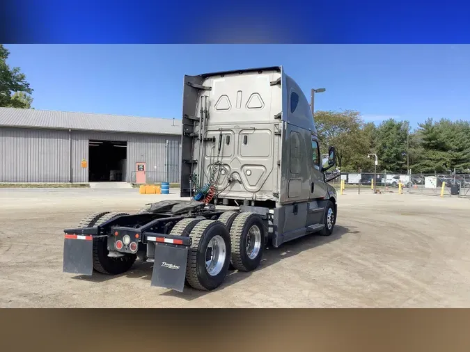 2019 Freightliner Cascadia