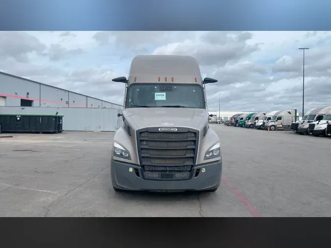 2023 Freightliner Cascadia 126
