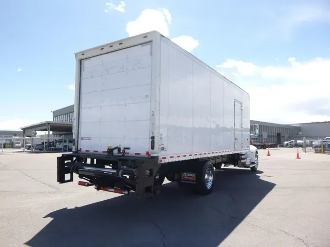 2019 Peterbilt 337