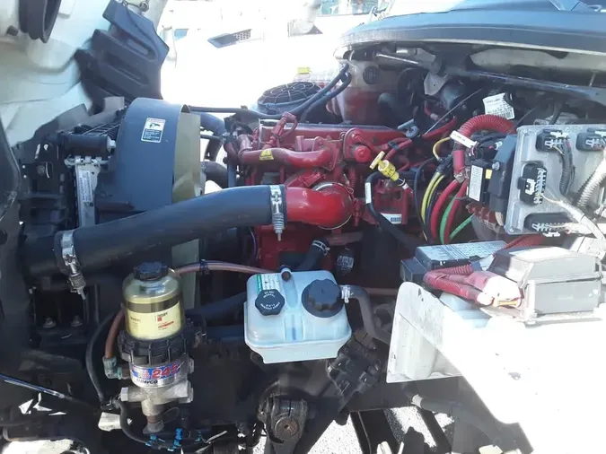 2021 FREIGHTLINER/MERCEDES M2 106