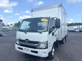 2019 HINO HINO 195