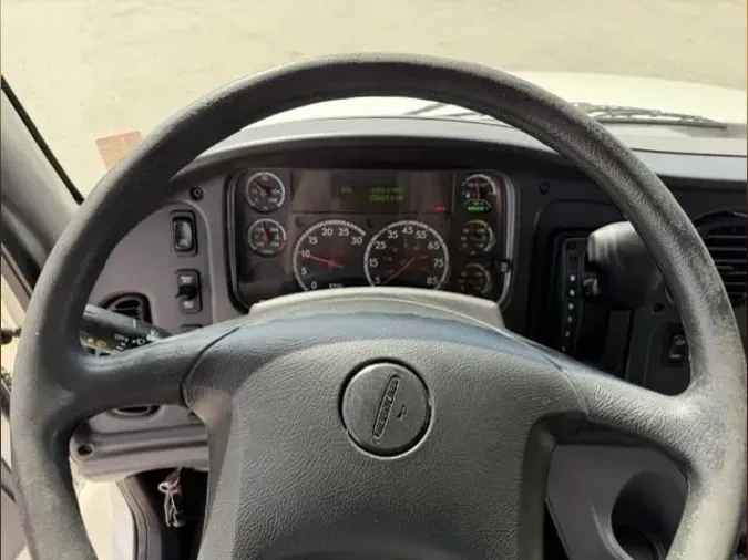 2019 Freightliner Business Class M2 1069c0d38be6c8be130eb981979430a563c