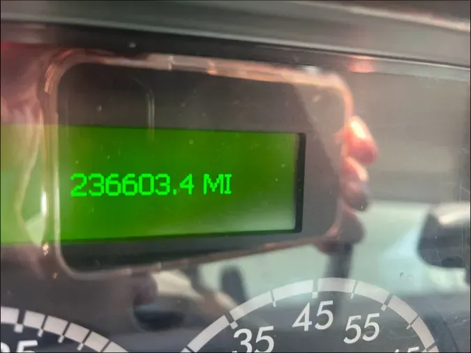 2018 FREIGHTLINER/MERCEDES M2 106