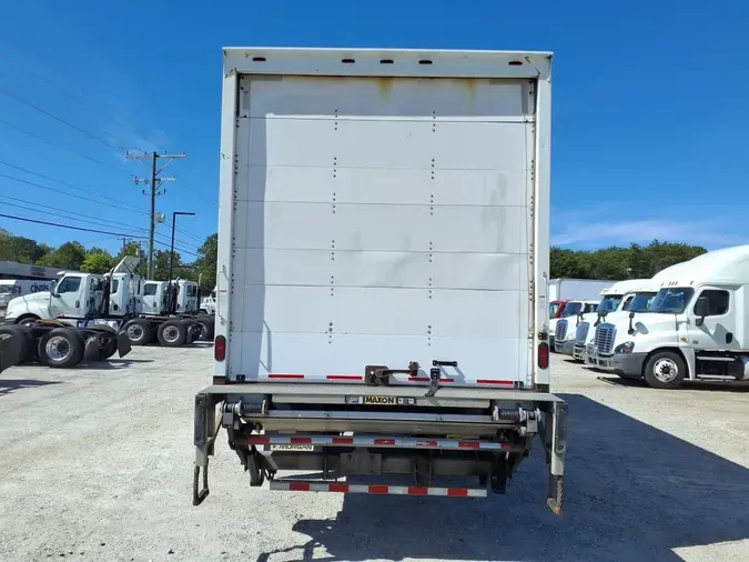 2020 FREIGHTLINER M2 106