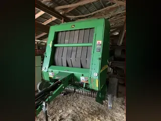 2002 John Deere 567