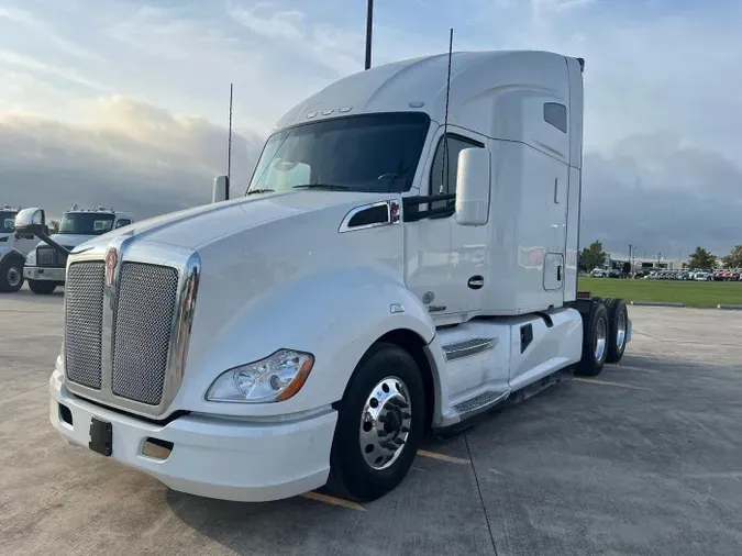 2021 Kenworth T680