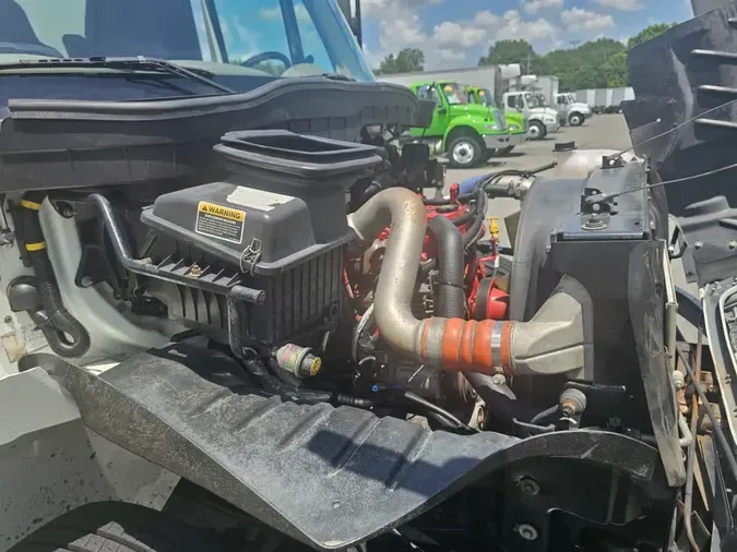 2019 NAVISTAR INTERNATIONAL 4300