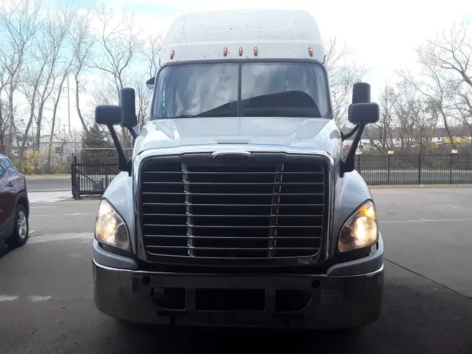 2020 FREIGHTLINER/MERCEDES CASCADIA 125