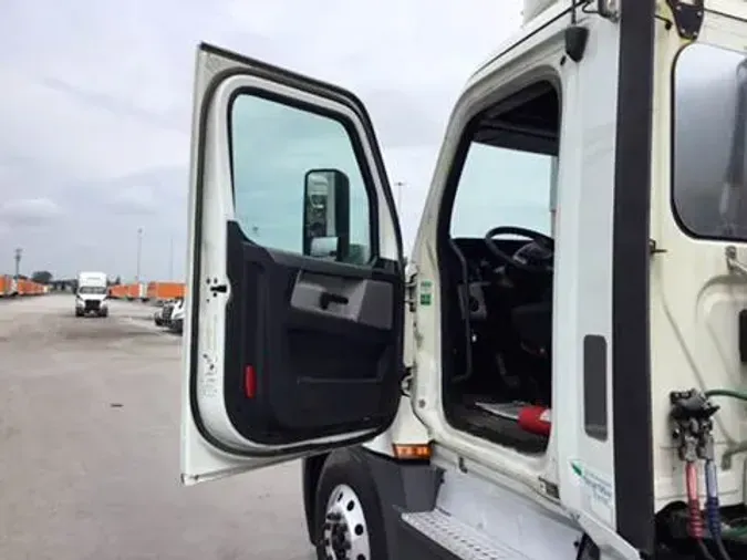 2019 Freightliner Cascadia