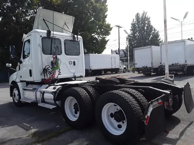 2020 FREIGHTLINER/MERCEDES NEW CASCADIA PX126649c162eb088a2b36c57d6fed8e4f3b1d4