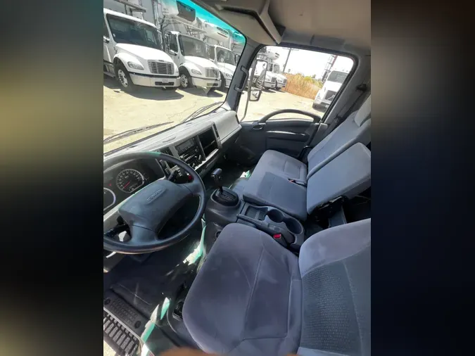 2019 ISUZU NPR