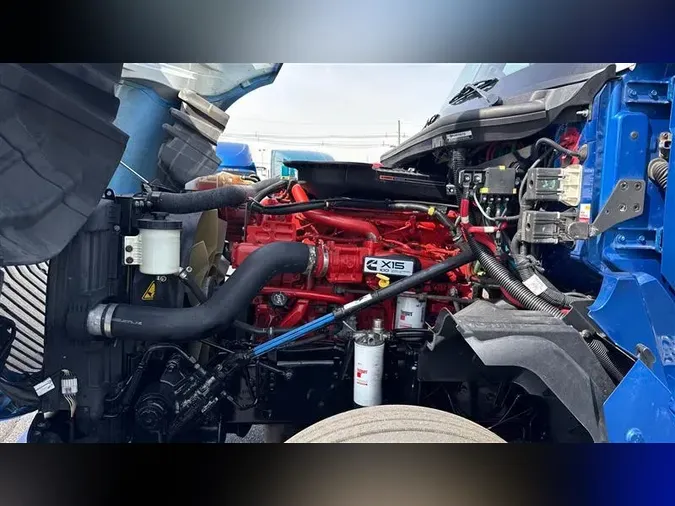 2020 INTERNATIONAL LT