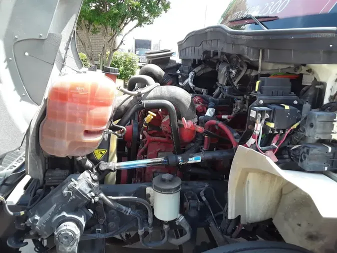 2018 NAVISTAR INTERNATIONAL 4300