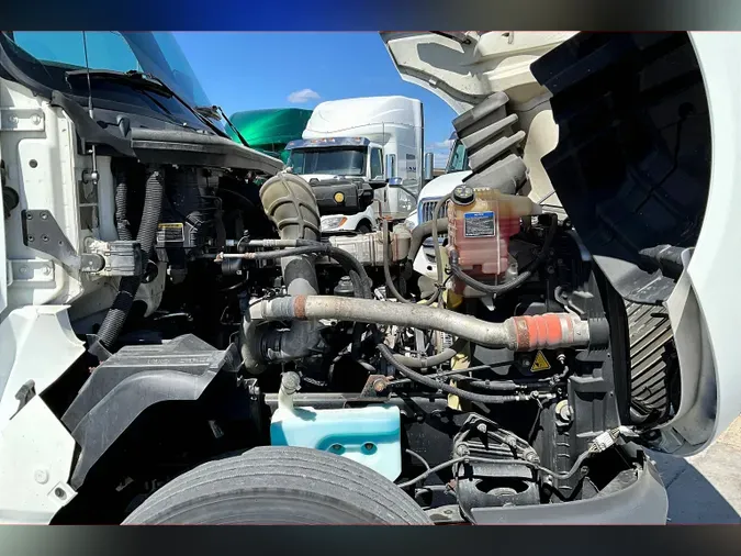 2019 INT LT625 6x4