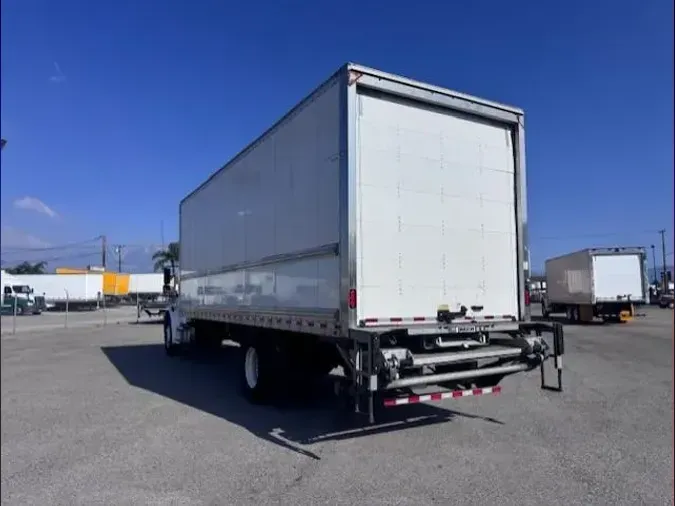 2022 Freightliner Business Class M2 106