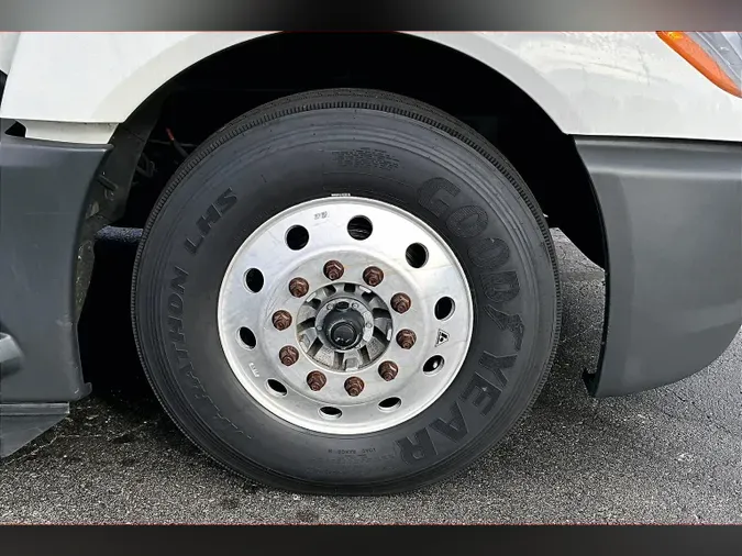 2023 INT LT625 6X49c235202c3a68b27127cd863d6f1c7ad