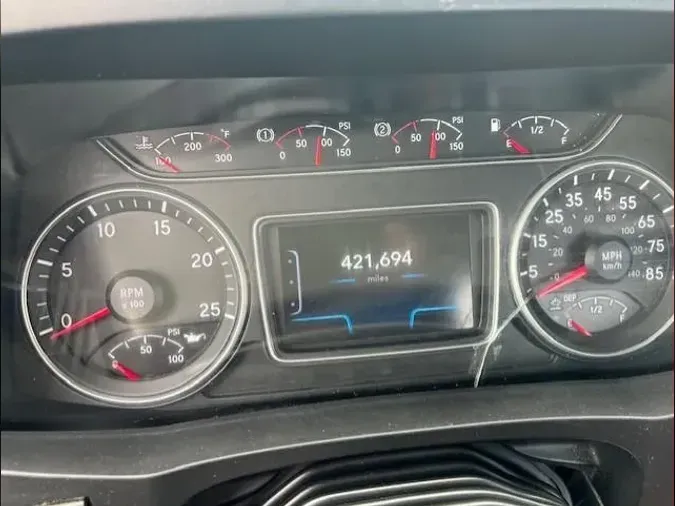 2020 International LT625
