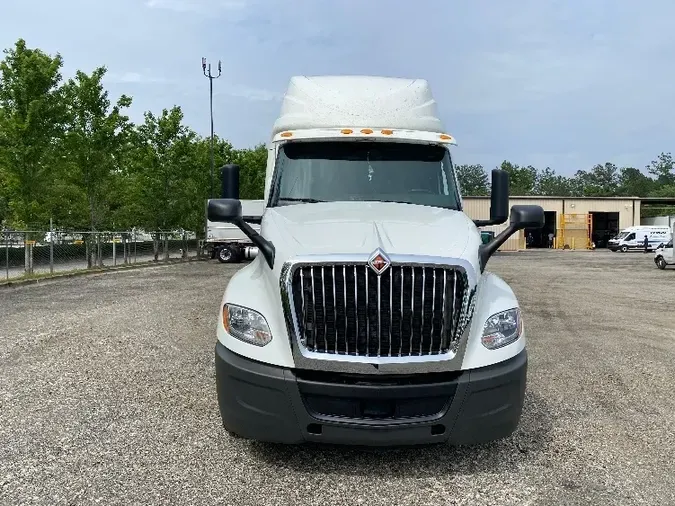 2018 International LT625