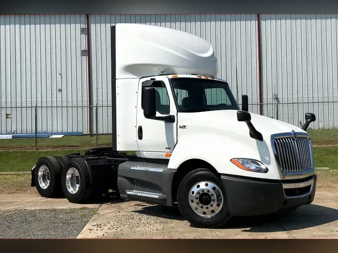 2021 INT LT625 6x49c27533e60a439437d4855a5b539d79b