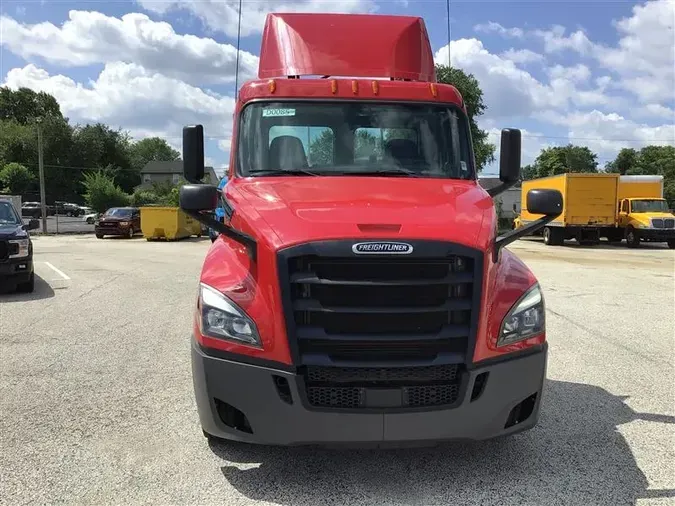 2020 FREIGHTLINER CASCADIA