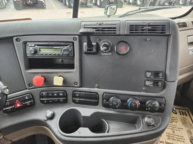 2014 FREIGHTLINER/MERCEDES CASCADIA 125