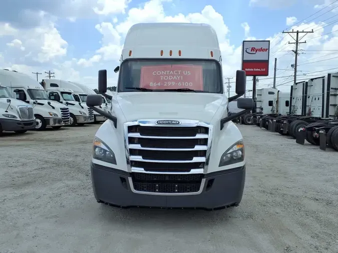 2019 FREIGHTLINER NEW CASCADIA PX12664