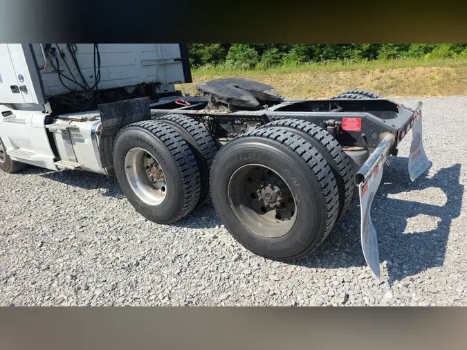 2018 Volvo VNL300