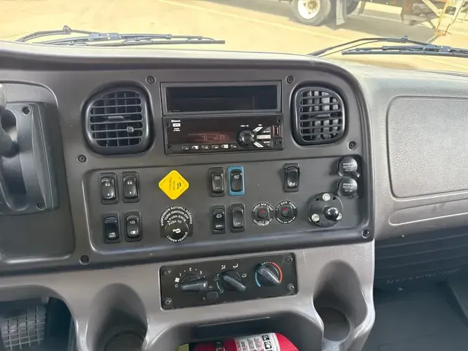 2020 FREIGHTLINER/MERCEDES M2 1069c2b5bad255acfa46a503fe5e854e1f6