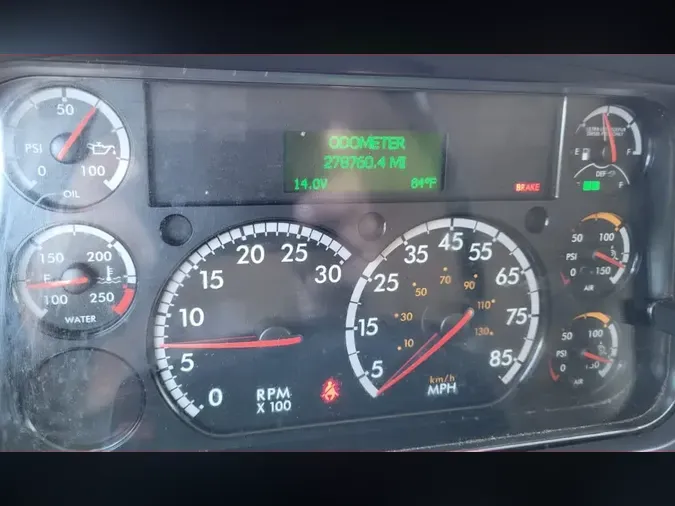 2019 FREIGHTLINER M2 106