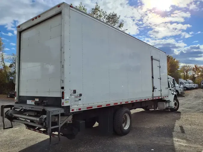 2019 FREIGHTLINER/MERCEDES M2 106