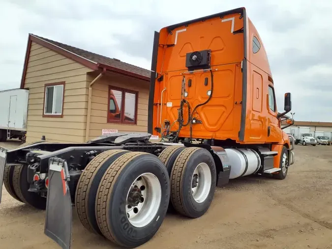 2019 FREIGHTLINER NEW CASCADIA PX12664