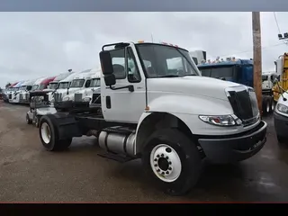 2013 INTERNATIONAL DURASTAR 4400