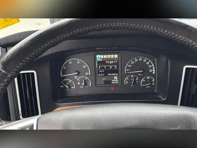 2021 FREIGHTLINER CA126