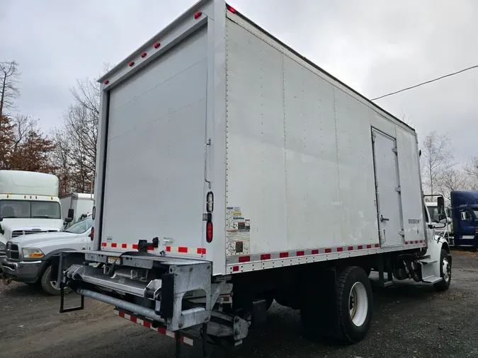 2016 FREIGHTLINER/MERCEDES M2 106