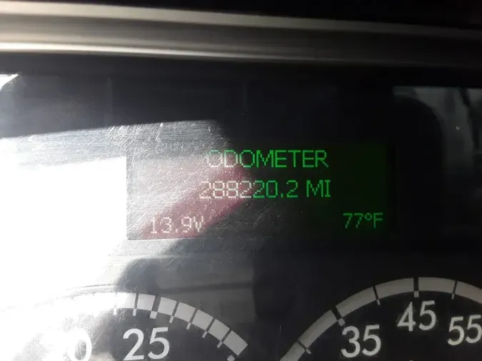 2018 FREIGHTLINER/MERCEDES M2 106