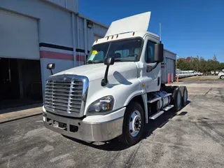 2017 FREIGHTLINER/MERCEDES CASCADIA 125